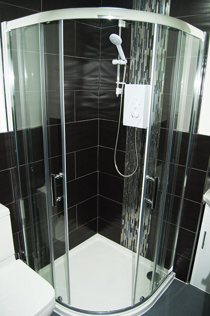 Room 5 En-suite 1.3