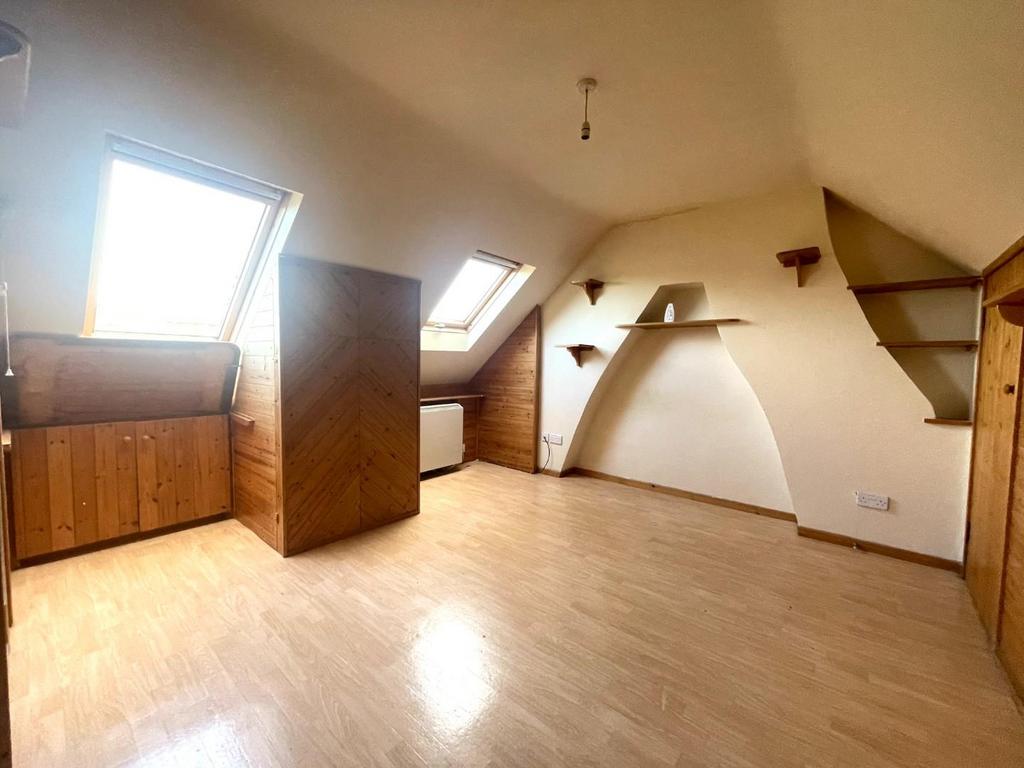Bedroom One.JPG