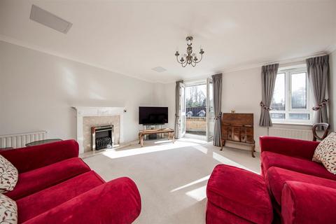 undefined, Willicombe Park, Tunbridge Wells TN2