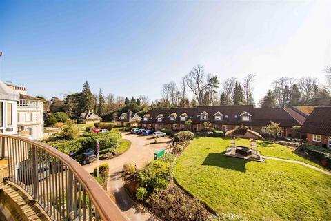 undefined, Willicombe Park, Tunbridge Wells TN2