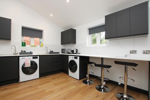 1 bedroom in a house share to rent, Victoria Street Room 4, Desborough, Kettering, Northamptonshire, NN14