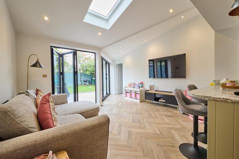 6 Abbott Drive, Stoney Stanton, Leicester, LE9 4AB