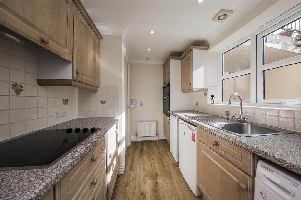 Property 0006 36-willicombe.jpg