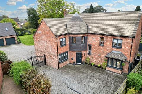 6 bedroom detached house for sale, Badgers Croft, Thringstone, Coalville