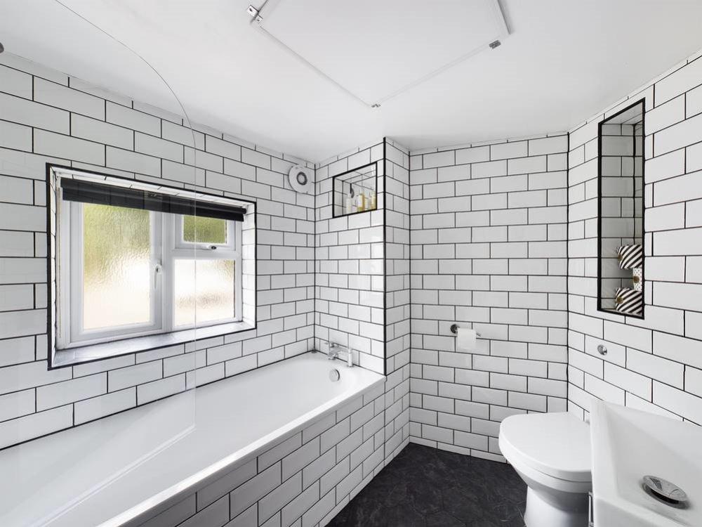 Bathroom (2)