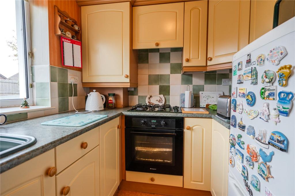 Kitchen (2)