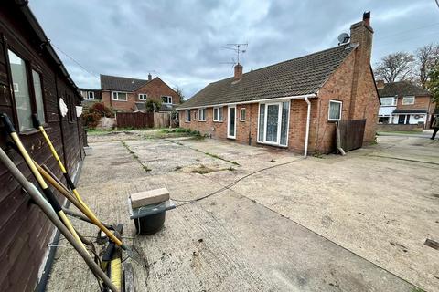 3 bedroom property with land for sale, Cranford Park Drive, Yateley, Hampshire
