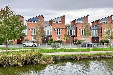 3 bedroom semi-detached house for sale, The Moorings, Coventry