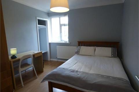 4 bedroom apartment to rent, Coppice Way, Shieldfield, Newcastle, Tyne and Wear