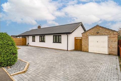 4 bedroom detached bungalow for sale, Hillside Crescent, Wicklewood
