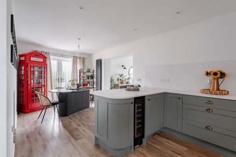 4 bedroom detached bungalow for sale, Hillside Crescent, Wicklewood