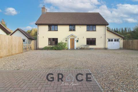 undefined, The Street, Shottisham