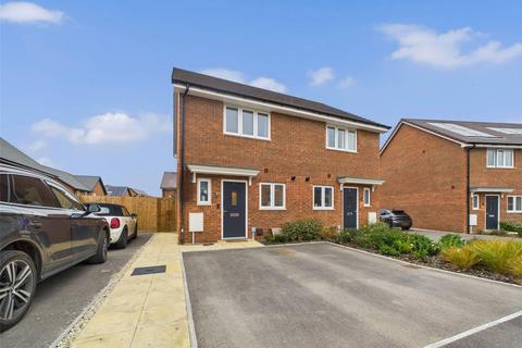 undefined, Drake Gardens, Brockworth, Gloucester, Gloucestershire, GL3