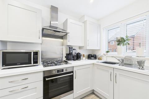undefined, Drake Gardens, Brockworth, Gloucester, Gloucestershire, GL3