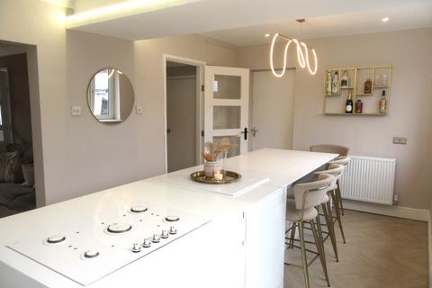 3 bedroom semi-detached house for sale, Mossdale Drive, Rainhill L35