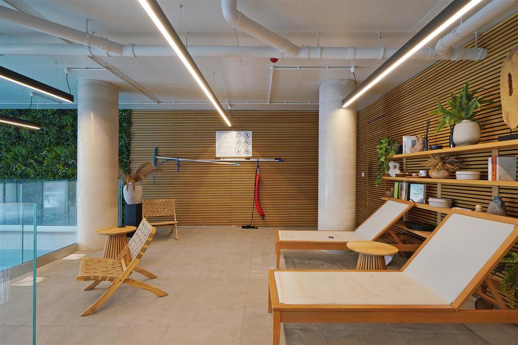 Flat 6, Mentor House - JAZ9o BBHFol SCc Xe J65 I.jpg