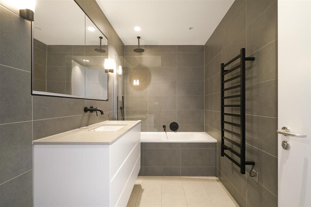 Flat 6, Mentor House - H1 EBnz KDRTw VZs7 X4 Y5v.jpg