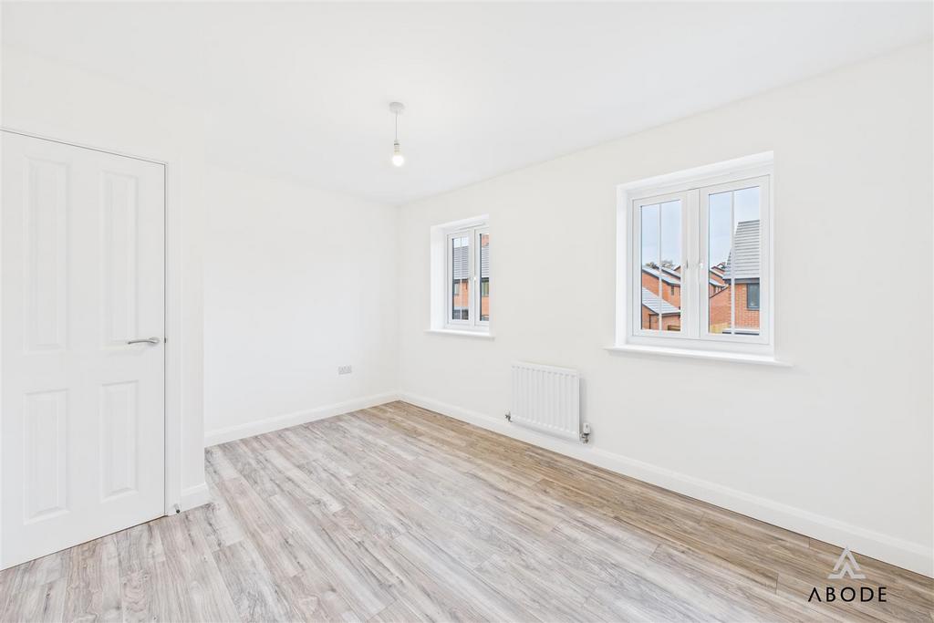 CAM02544 G0-PR0319-STILL010.jpg