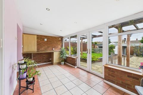 12 Sandhills Close, Northampton, NN2 8EB