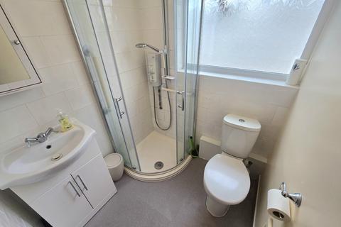 12 Sandhills Close, Northampton, NN2 8EB