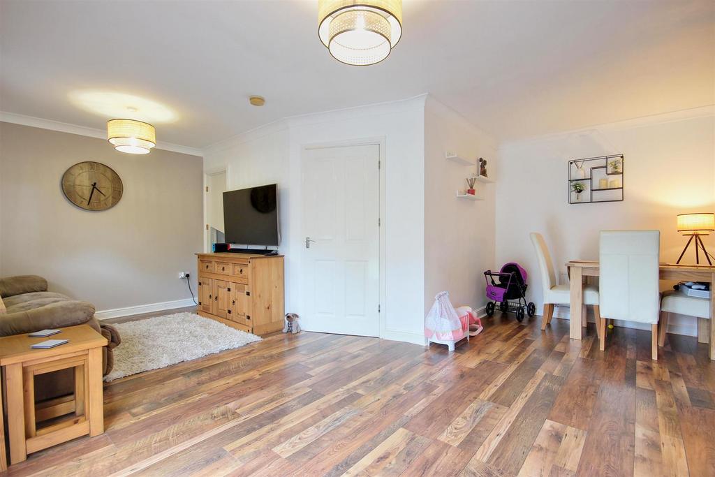 Lounge and dining room