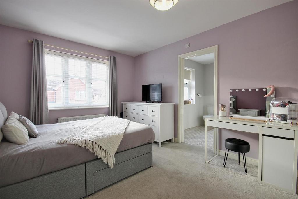 Bedroom 1 (front)
