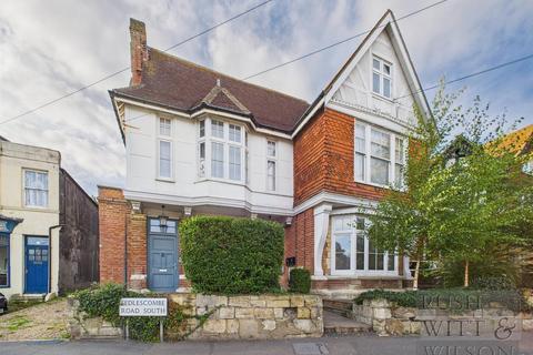 Sedlescombe Road South, St. Leonards-On-Sea
