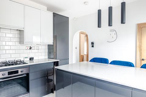 3 bedroom semi-detached house for sale, Leeds LS17