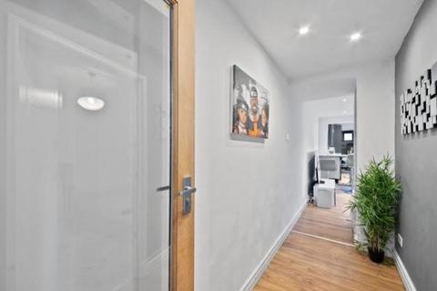 undefined, The Avenue, Egham, Surrey, TW20