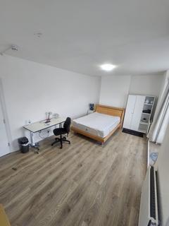 1 bedroom in a house share to rent, High Street South, London E6