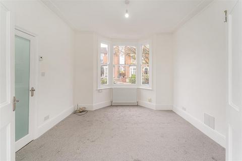 3 bedroom semi-detached house for sale, Fotheringham Road, Enfield