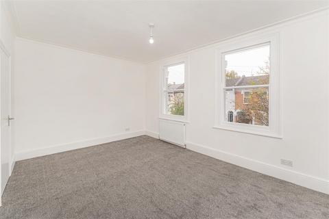 3 bedroom semi-detached house for sale, Fotheringham Road, Enfield