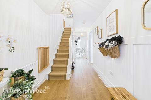 4 bedroom detached house for sale, Randalls Drive, Crewe
