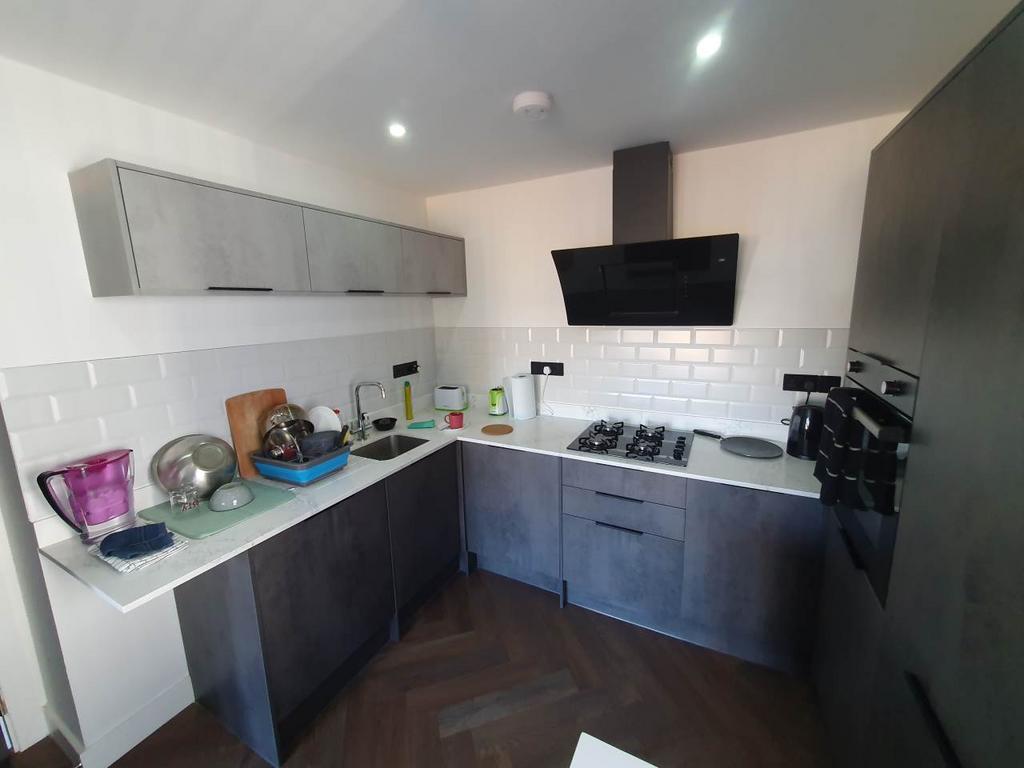 Kitchen (2)