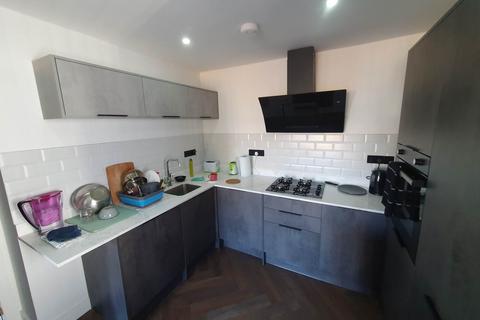 undefined, Arbour Edge, King George V Drive East, Heath