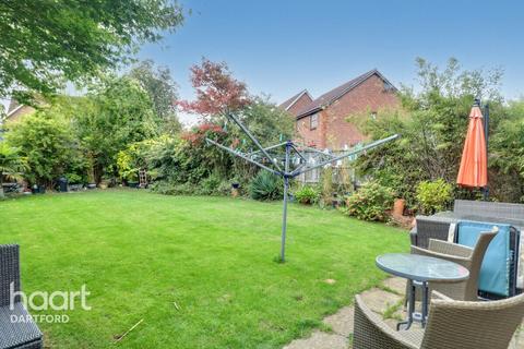 undefined, Darenth Park Avenue, Dartford