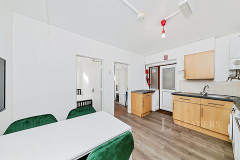 4 bedroom terraced house to rent, Kingston Street, CB1