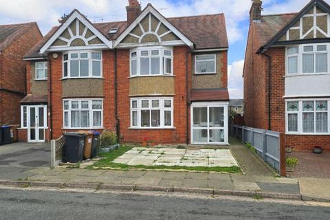 Greenfield Road, Spinney Hill, NN3 2LJ