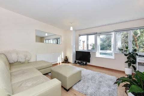 2 bedroom duplex for sale, Amsterdam road, London E14, Isle Of Dogs, London, E14