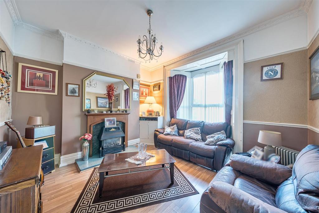 1346543-20-68d574a638a1e.jpg
