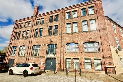 2 bedroom apartment to rent, Hudson Street, Gateshead