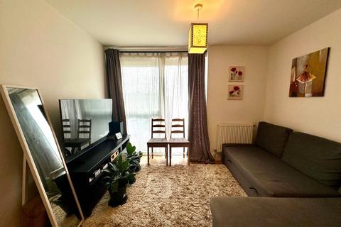 1 bedroom flat for sale, Adenmore Road, London, SE6