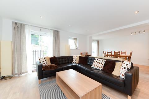 undefined, Highfield Close, Hither Green, London, SE13