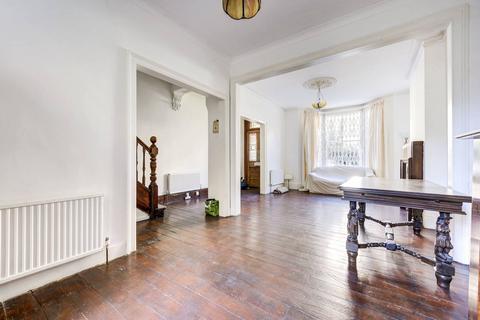 undefined, Harwood road, Fulham Broadway, London, SW6