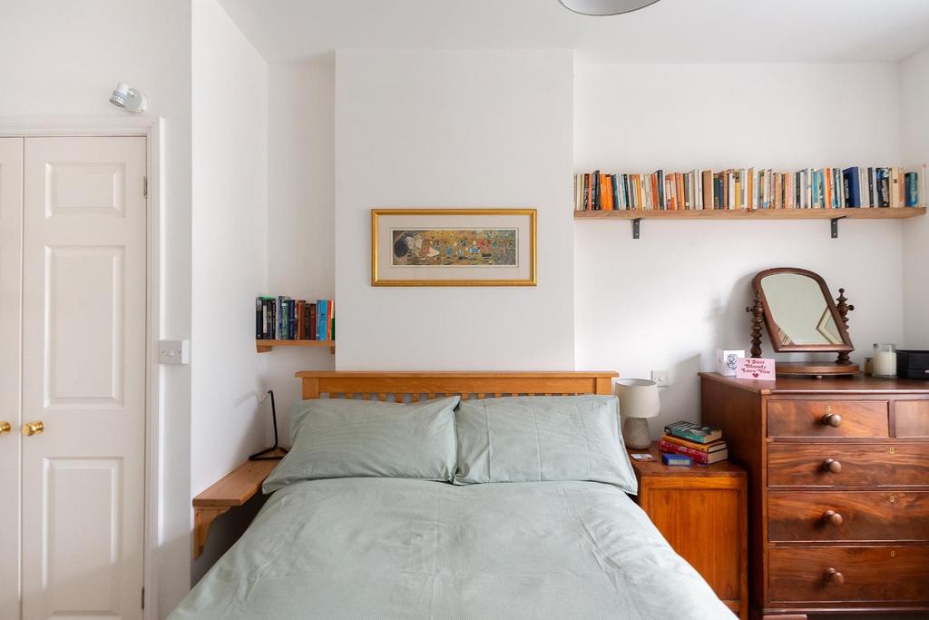 0 P7 MSP - Bedroom A.jpg