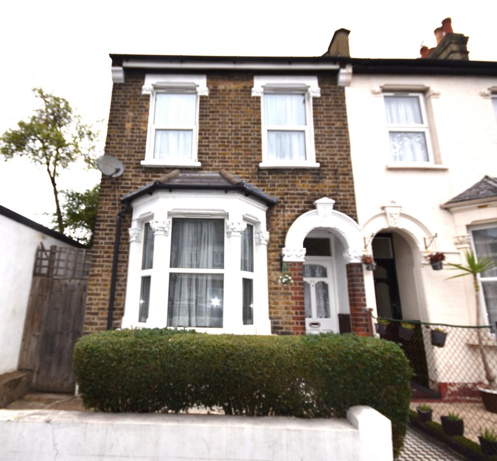 2 bed end of  terrace house for sale, Lonsdale Av
