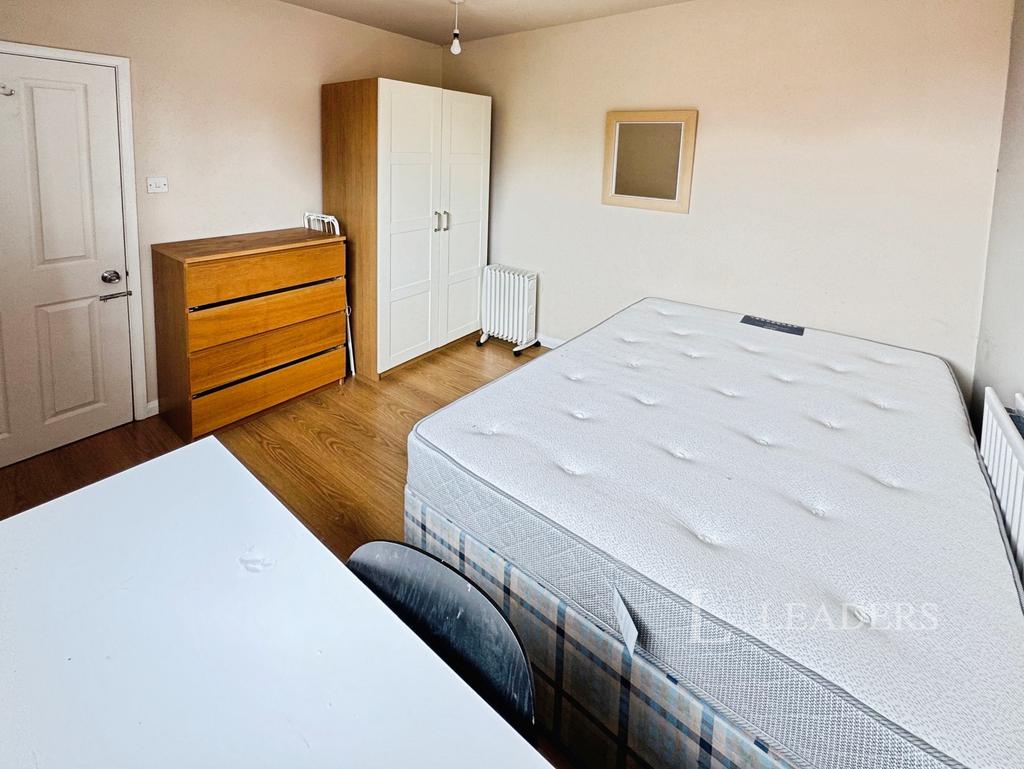 Bed 5