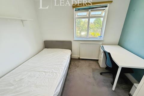 undefined, Humber Road, Beeston, Nottingham, NG9
