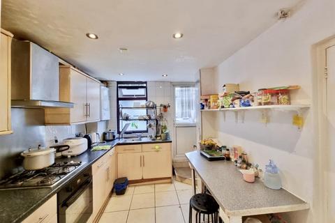 undefined, Dennett Road, Croydon