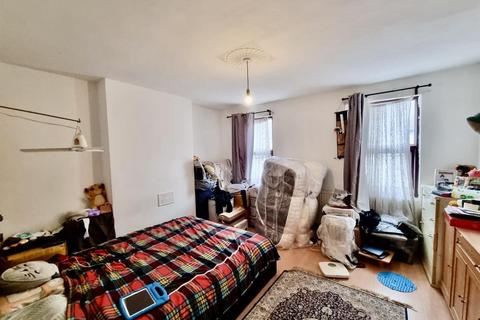 undefined, Dennett Road, Croydon